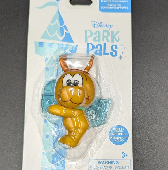 Disney Other - Disney Park Pal Reindeer Pluto